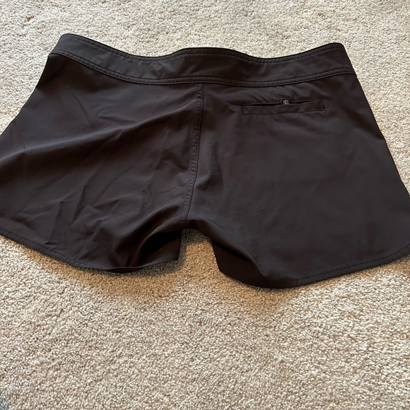 Burnside Boardshorts - Picture 3 of 4